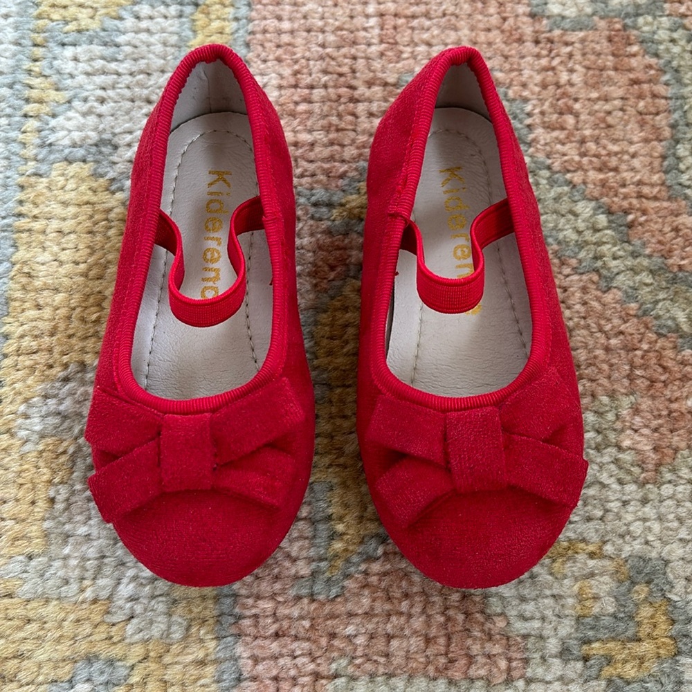 Red suede size 7 toddler shoe